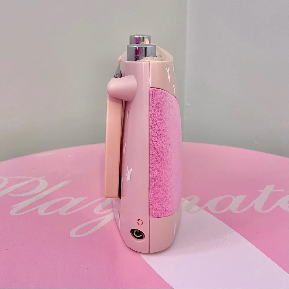 SOLD Playboy Handbag Radio 🎶 - Picture 3 of 3